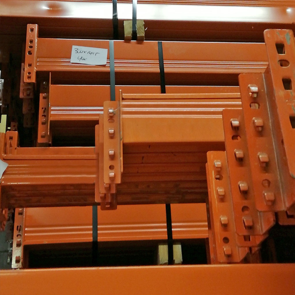Ligger AR T1 palletstelling gebruikt 3300x80x40mm (lxhxb) 