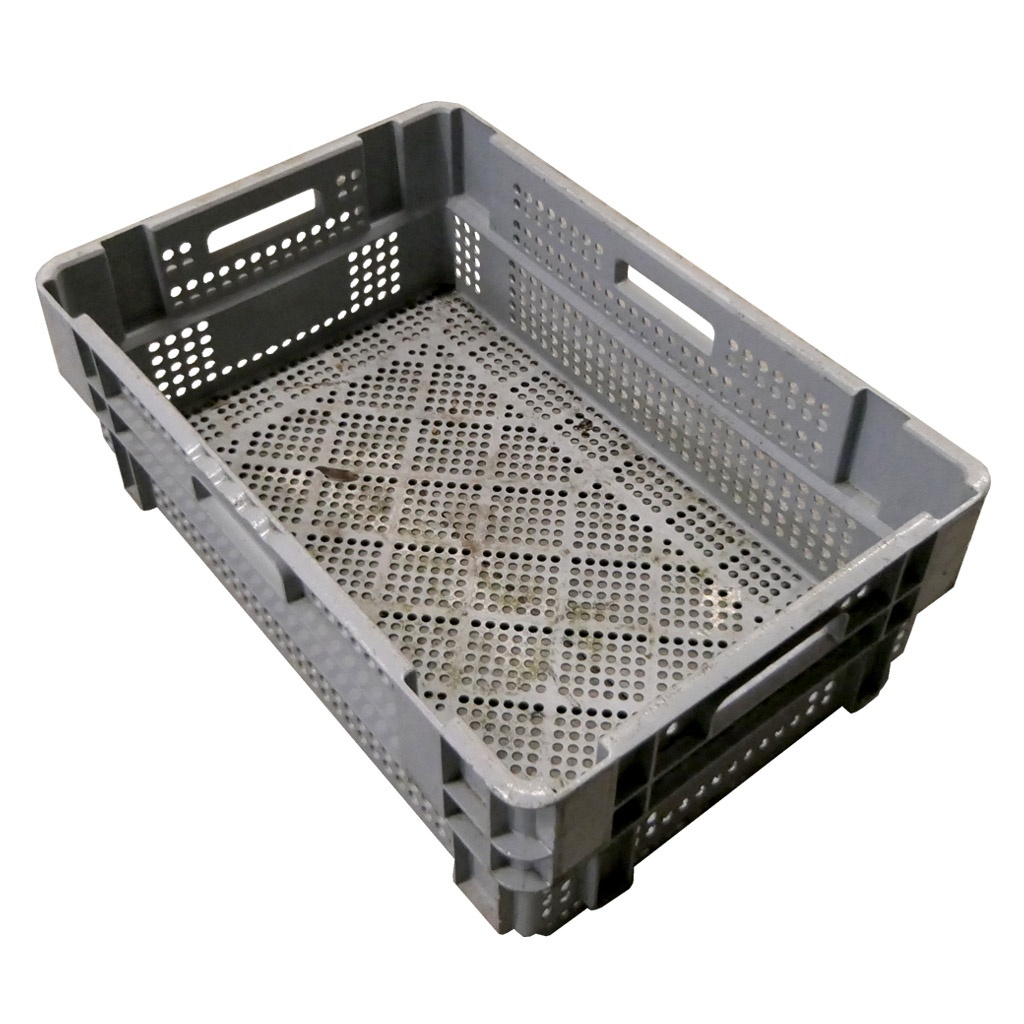 Palletaanbieding 56 gebruikte nestbare kunststof stapelbak, transportkrat geperforeerd 600x400x190mm (lxbxh) grijs