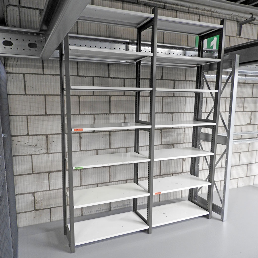 Voordeelrij gebruikte Bruynzeel legbordstelling 2630x4530x375mm (hxbxd) 6 secties 7 niveaus
