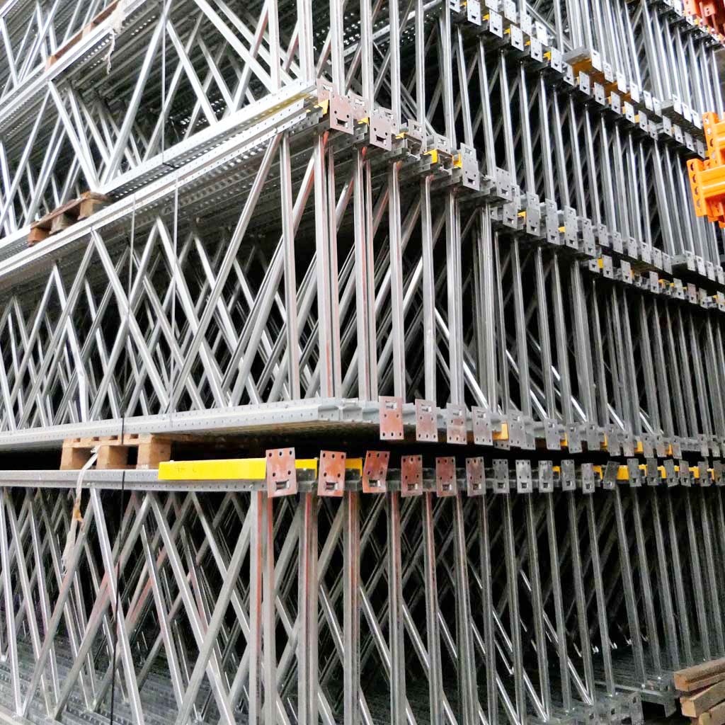 Voordeelrij gebruikte Dexion palletstelling 4150x11200x800, 3 niveaus