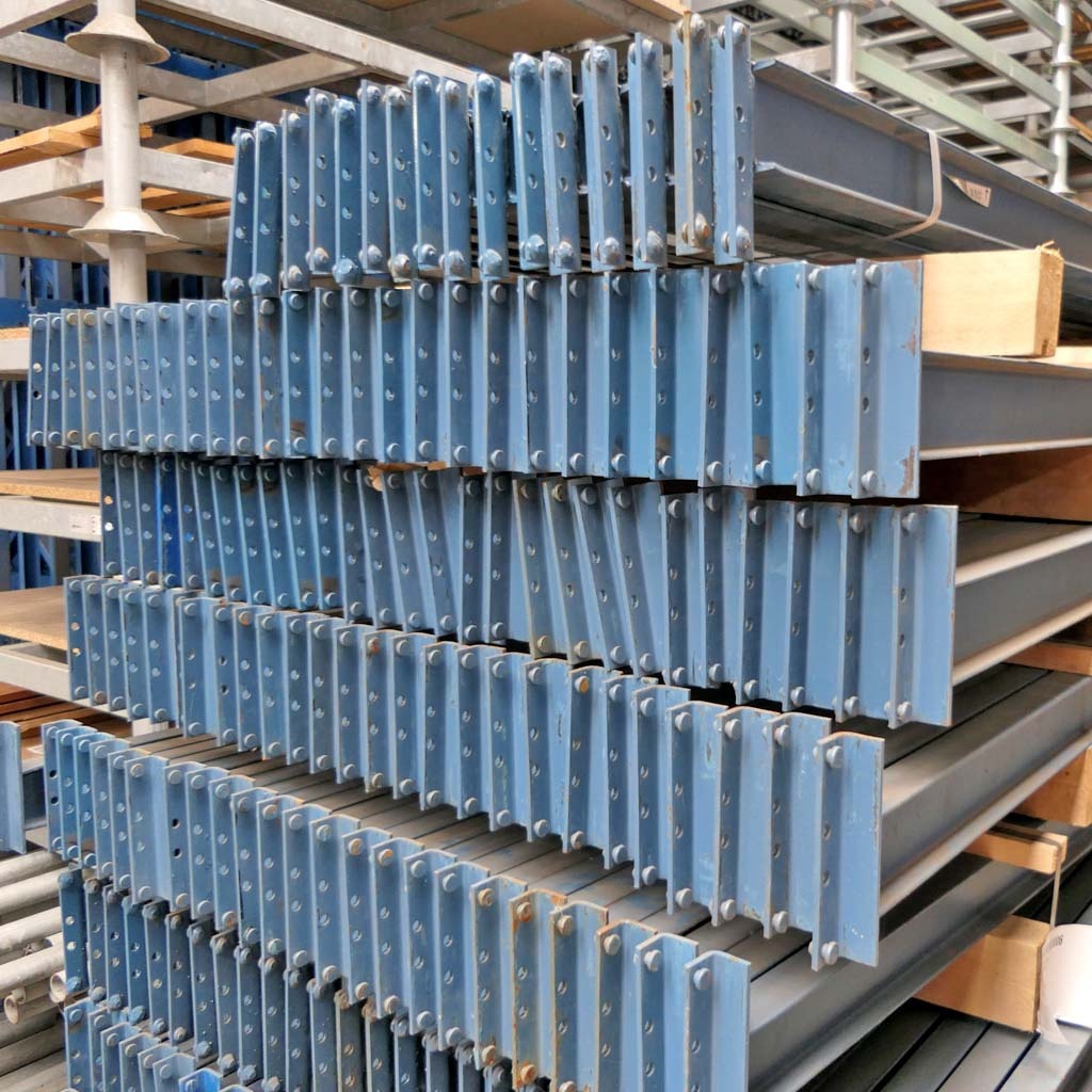 Voordeelrij gebruikte Hovuma palletstelling 6495x11150x870mm (hxbxd) - 4 secties 5 niveaus