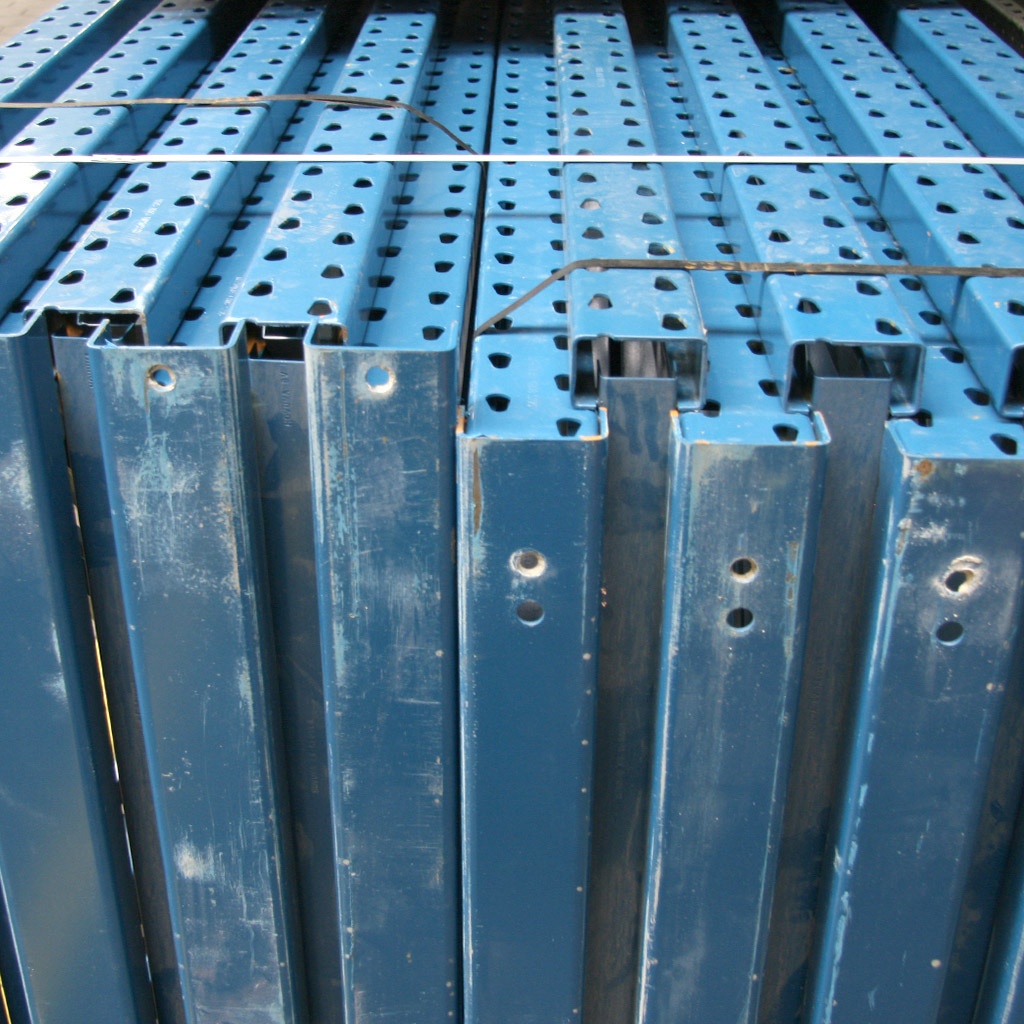 Voordeelrij gebruikte Hovuma palletstelling 7130x8440x1070mm (hxbxd) 3 secties 6 niveaus