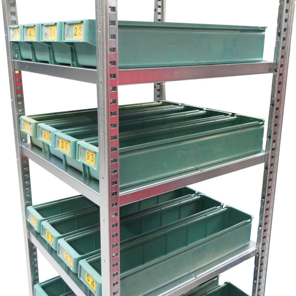 Voordeelrij gebruikte legbordstelling Medium Duty met bakken 2000x2200x600mm (hxbxd) 4 secties 7 niveaus