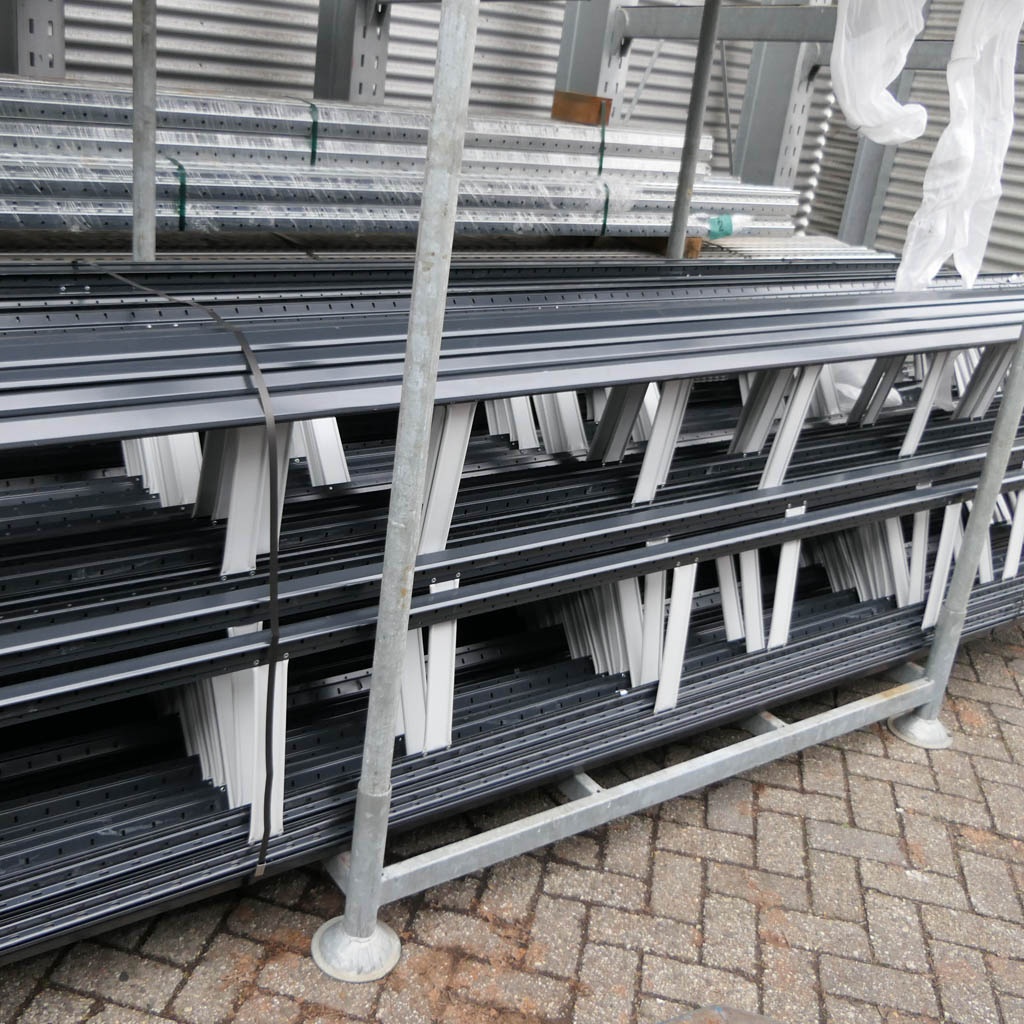 Voordeelrij gebruikte Link51 Euro legbordstelling 3600x1250x400mm (hxbxd) 12 niveaus 5 secties